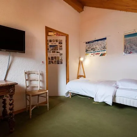 Large Duplex In Meribel Village With Balcony Daire