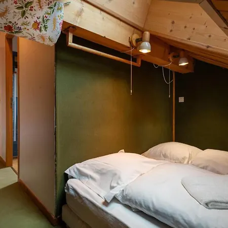 アパート Large Duplex In Meribel Village With Balcony