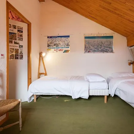 アパート Large Duplex In Meribel Village With Balcony